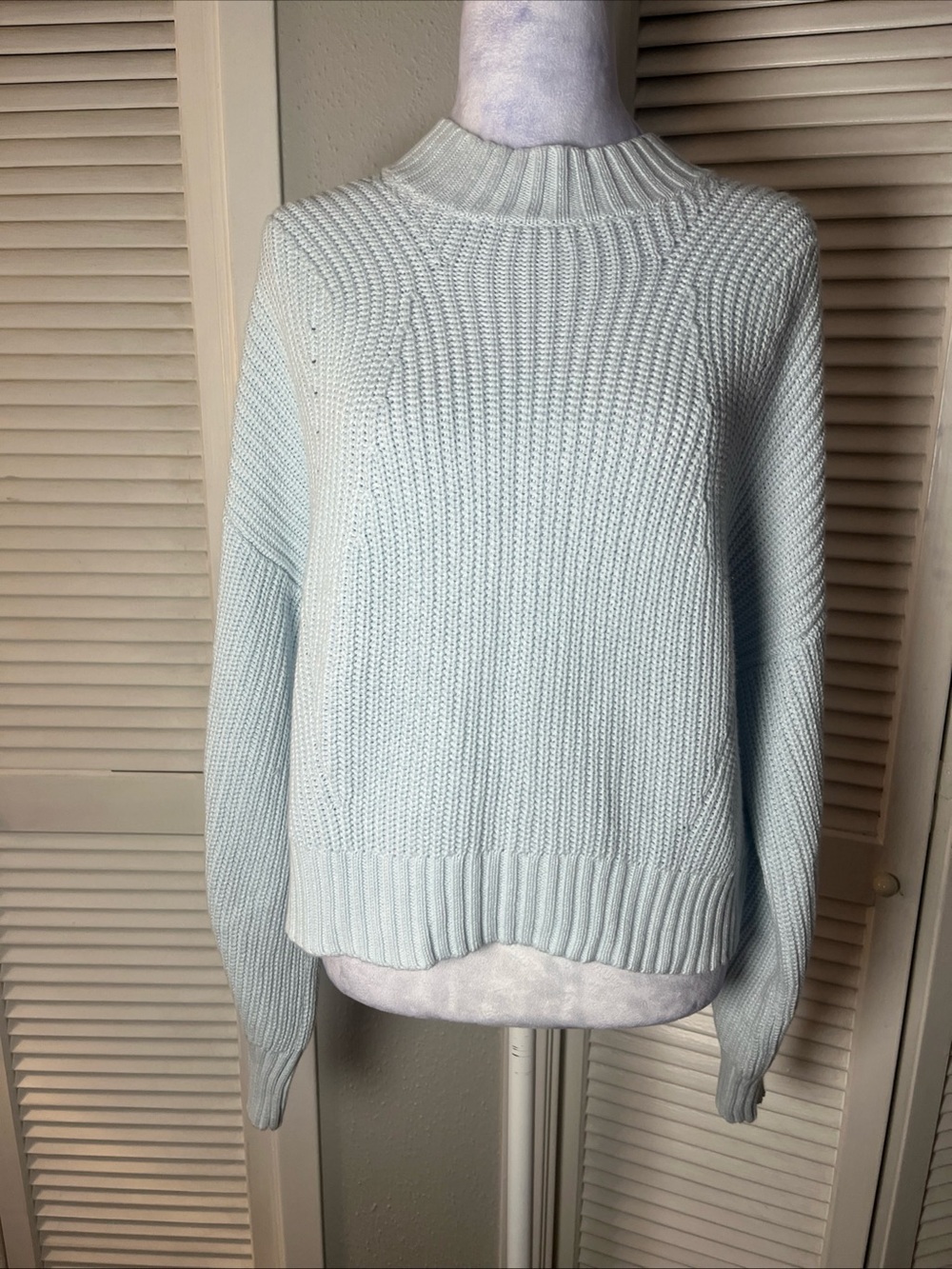 525 America Aqua  Blue Ribbed Mock Neck crew line sweater Sz M 100% Cotton